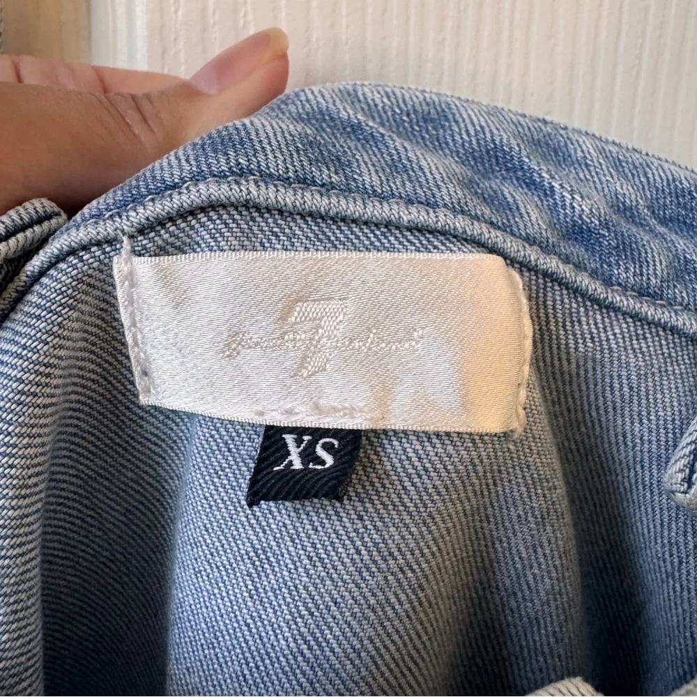 7 for all Mankind Surplus Flounce Denim Mini Dress with Adjustable Straps XS - Picture 3 of 10